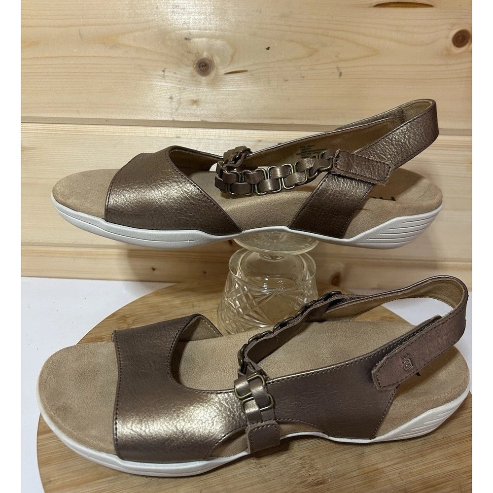 Halsa Sandals Womans Bronze Sz 9.5M Ankle Strap Destiny Shoes Flats EUC